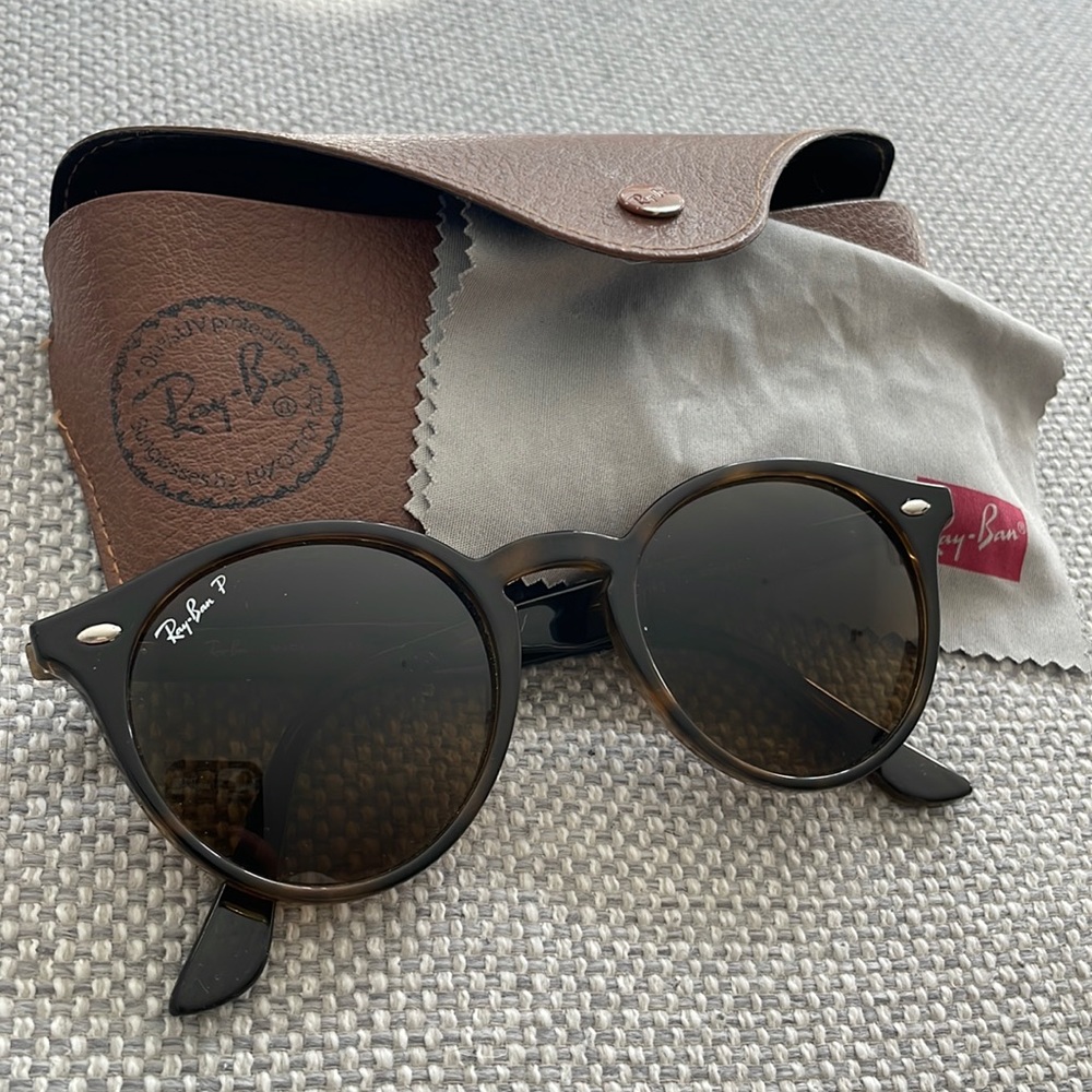 Ray-Ban Women Retro Cat Eye Sunglasses RB2180 - Tortoise